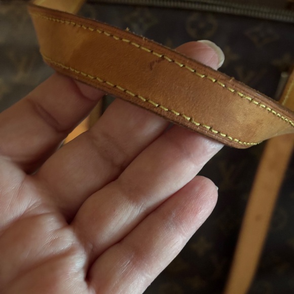 🎁FREE LV WALLET W/ PURCHASE OF THIS BAG TODAY ONLY🎁LV Cabas Mezzo Tote - Picture 3 of 6